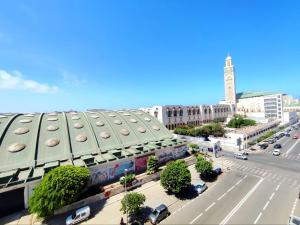 Tòa nhà nơi căn hộ tọa lạc