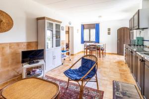 Η κουζίνα ή μικρή κουζίνα στο Grifeu 10 - Apartamento con terraza