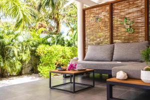 Un jardín fuera de Pal'i Koko, modern appartement 5 min vanaf Mambo