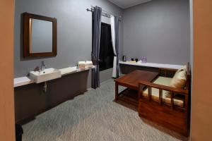 O baie la Halona Resort Guci