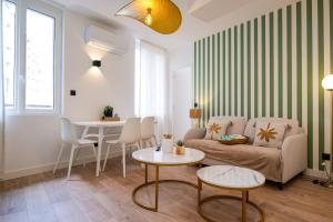 Posezení v ubytování Le Chenavard III-coeur Lyon-Central air conditioning