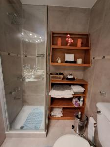 Ένα μπάνιο στο Tu mejor opcion a pasos del obelisco +3 φωτογραφίες