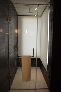 Koupelna v ubytování Warwick Stone 55 Hotel Beirut