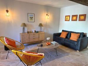 Gallery image of CHÂTEAU de CAMPANES in Lagraulet-du-Gers +2 photos