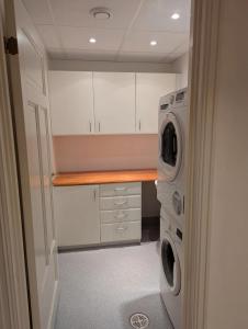 Fotografie z fotogalerie ubytování Lys og romslig 3-roms leilighet innglasset balkong v destinaci Kristiansand