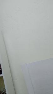 soffitto di una camera con soffitto bianco di Secret Stay inn and hotel a Kigali