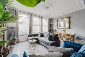 Χώρος καθιστικού στο Elegant Fulham & Chelsea 3 Bed House With Roof Terrace & Jacuzzi +38 φωτογραφίες