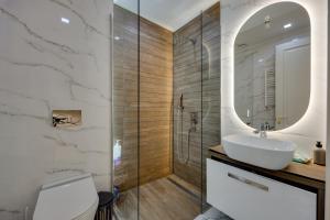 Ένα μπάνιο στο Hilton Apartment +131 φωτογραφίες