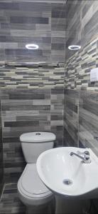 Et badeværelse på charala sabana sur + 6 billeder