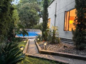 Kolam renang di atau dekat dengan MANSION BR VILLA Piscina, Jacuzzi, 6 min de Provenza