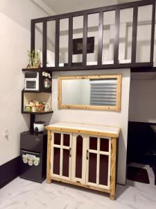 Kuchyň nebo kuchyňský kout v ubytování Cutesy Loft Studio - Budget & Commuter-Friendly Baguio Transient - Baguio City