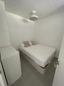 Postel nebo postele na pokoji v ubytování Penismar Paradis + 28 fotografií