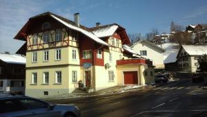 Fotografia z galérie ubytovania Privatzimmer im Gasthaus Engel v destinácii Dornbirn