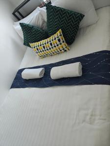 Voodi või voodid majutusasutuse 2 BED Comfy Cottage for Holidays and Contractors- parking toas