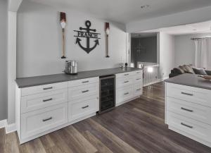 Ảnh trong thư viện ảnh của Game Room - Private Beach Access - Sleeps 8 ở Lake Geneva +13 ảnh