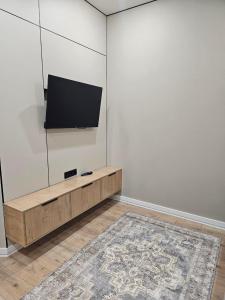 Gallery image of A new, cozy apartment in the Crystal on the 18th floor in Almaty
