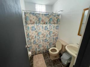 Φωτογραφία από το άλμπουμ του Cozy Basic Apartment in Levittown σε Levittown