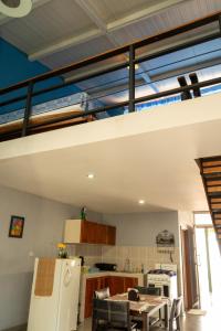 Kuchyň nebo kuchyňský kout v ubytování Hostal Casa del Sol Apartamento + 28 fotografií