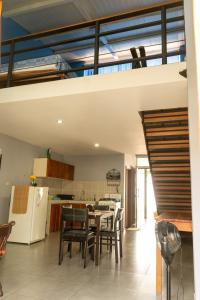 Kuchyň nebo kuchyňský kout v ubytování Hostal Casa del Sol Apartamento