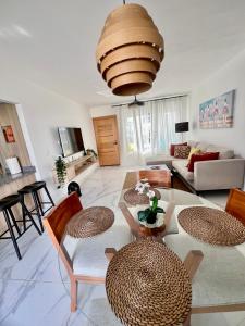 Χώρος καθιστικού στο Villa La Casita With Prívate Pool, Cerca De Downtown Punta Cana