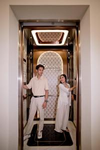 Hosté ubytování 22 Macalisterz Leisure Suites George Town + 92 fotografií