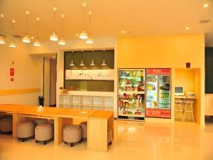Ποτά στο 7 Days Premium Chongqing Da Zu Hong Sheng Square Branch