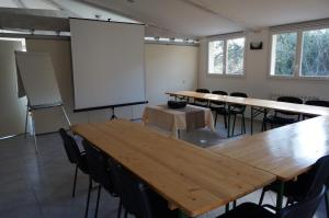 Konferenční prostory v ubytování Logis Hotel Le Col De L'ange