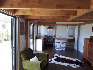Dapur atau dapur kecil di The Stables Waimauku