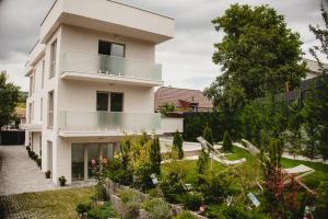 Zahrada ubytování White House Iris Cluj Napoca - Apartament 2