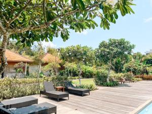 Κήπος έξω από το AGR Private Villa