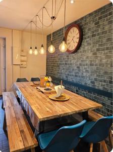 Posezení v ubytování Chambre mary poppins gite le loft bleu + 13 fotografií