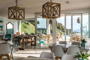 Posezení v ubytování Es Cel de Begur Hotel