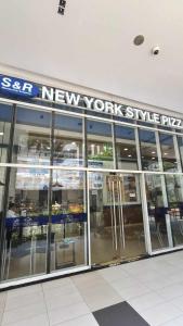 Restaurace v ubytování Condotel Walking distance to Airport ( Terminal 3) + 12 fotografií