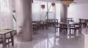 Restoran atau tempat lain untuk makan di GreenTree Inn Binzhou Bus Station