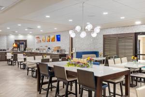 Εστιατόριο ή άλλο μέρος για φαγητό στο Comfort Inn & Suites Greenville Near Convention Center