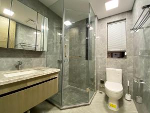 Ένα μπάνιο στο EHUB - Luxury 4Bedroom 3Bathroom with Bund View +17 φωτογραφίες