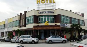 Kampong Kuala PuntiにあるHotel CheckedInnのギャラリーの写真