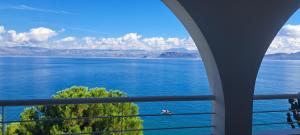 a view of a large body of water at Linamare Eolos in Kiveri