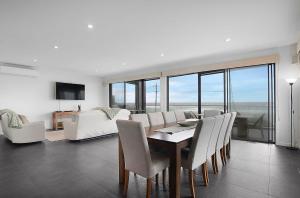 Fotografie z fotogalerie ubytování Mornington Esplanade Beachfront & Spa by RSS v destinaci Mornington