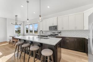 Una cocina o cocineta en Tee for Two condo