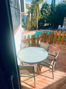 Afbeelding uit fotogalerij van Huis met zwembad in Benalmádena