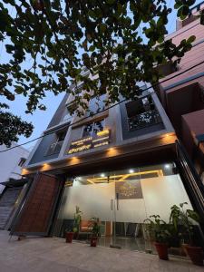 Το κτήριο όπου στεγάζεται  το ξενοδοχείο