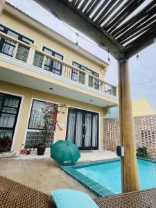 Bazén v ubytování Nature Villa Hoi An By K D H nebo v jeho okolí