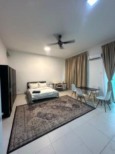 Krevet ili kreveti u jedinici u okviru objekta Taman Vista Kirana Tranquil Hideaway!