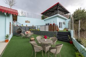 Gallery image of Apna Hotel in Kasauli +54 photos