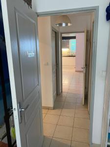 Gambar di galeri bagi Quiet, Zen garden 5 min to airport ocean view di Saint-Paul +7 gambar