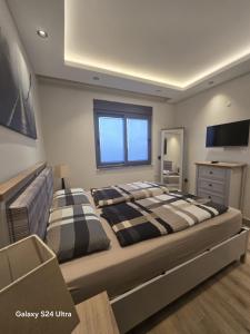 Μια τηλεόραση ή/και κέντρο ψυχαγωγίας στο Luxuriöse Ferienwohnung in Manavgat ilica +28 φωτογραφίες