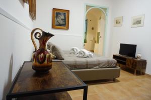 Μια τηλεόραση ή/και κέντρο ψυχαγωγίας στο DeltaRooms