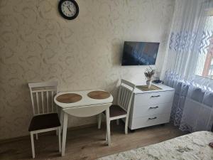 TV a/nebo společenská místnost v ubytování Apart Sauliaus