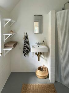 Fotografie z fotogalerie ubytování Idyllic House By Mossø v destinaci Alken